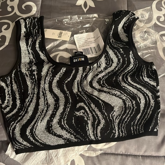 Maeve by Anthropologie Cropped Marble Vest only!Size:ALL; Silver and Black Motif - Picture 4 of 4